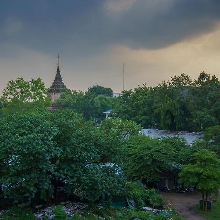 Jiang Mai 81 Lejlighedshotel Chiang Mai Eksteriør billede